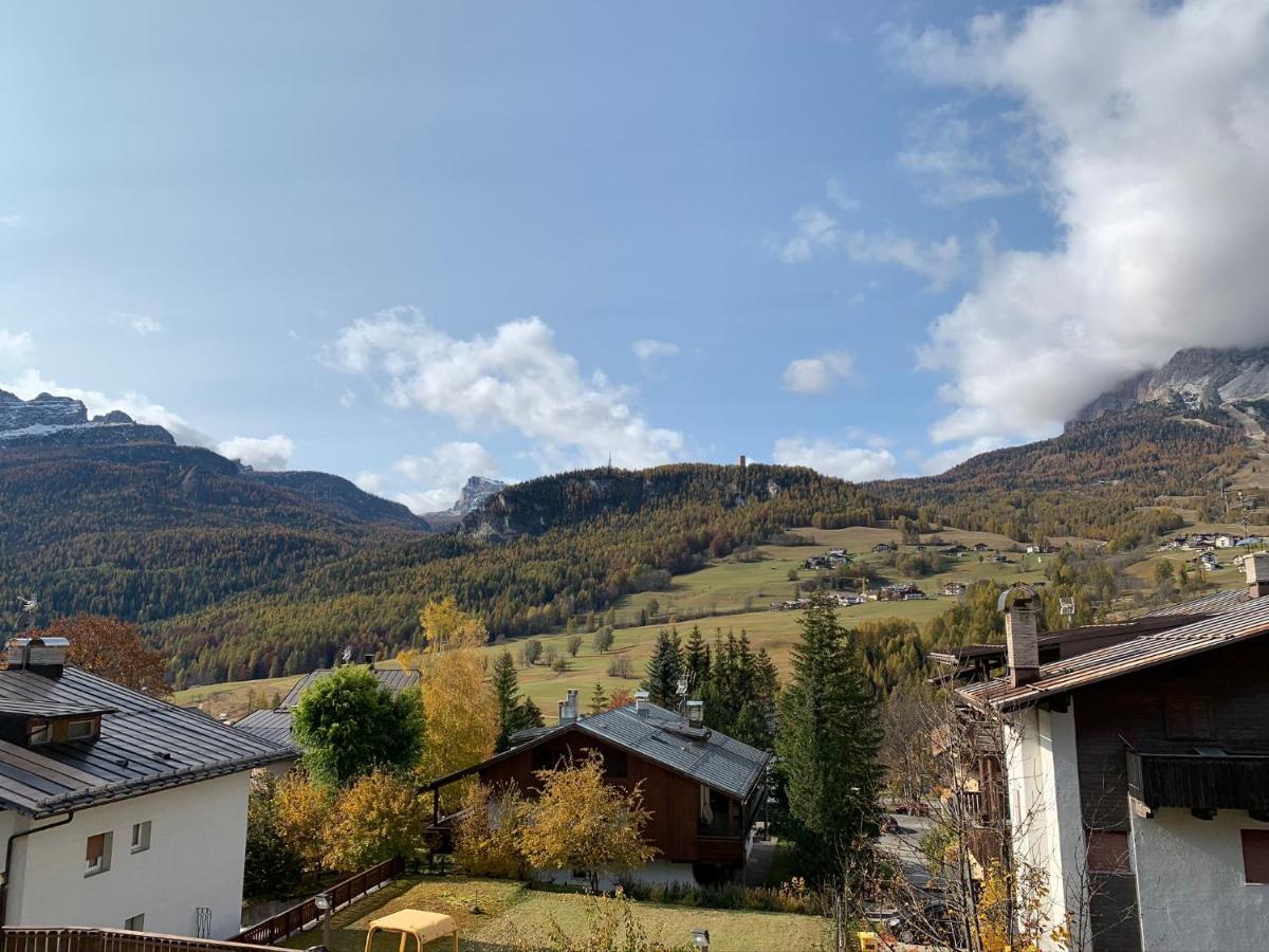 Hotel Serena Cortina Кортина-д'Ампеццо Экстерьер фото
