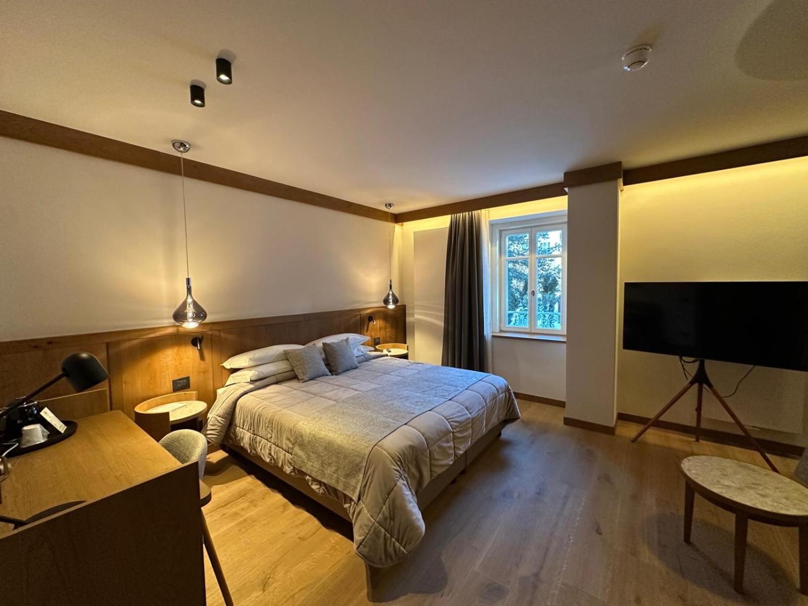Hotel Serena Cortina Кортина-д'Ампеццо Экстерьер фото